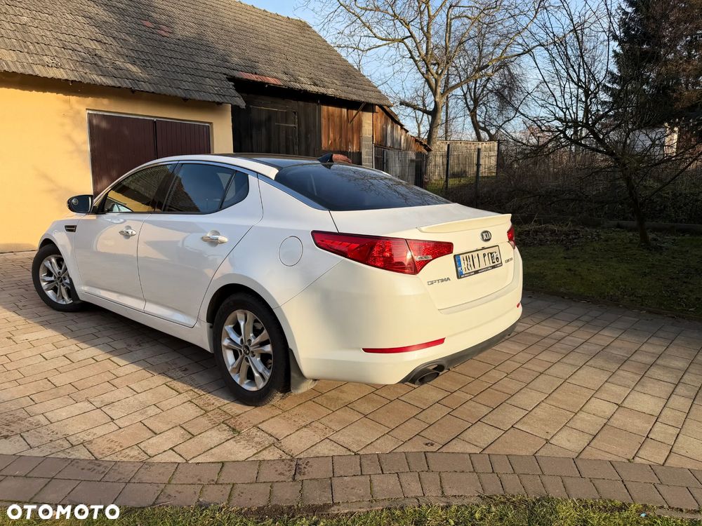Kia Optima 2.0 XL - 11