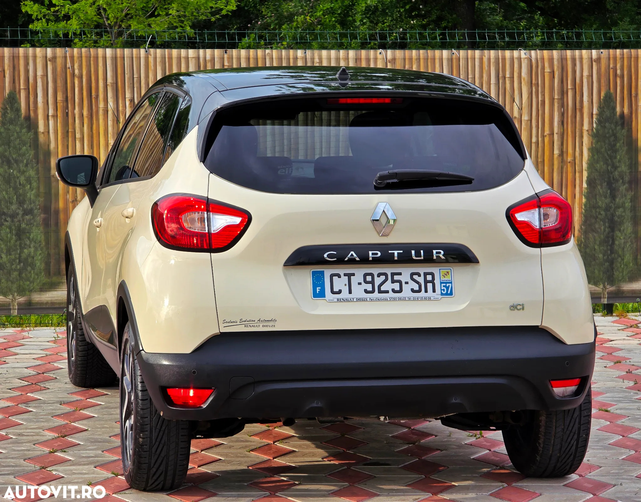 Renault Captur ENERGY dCi 90 Start&Stop Intens - 11