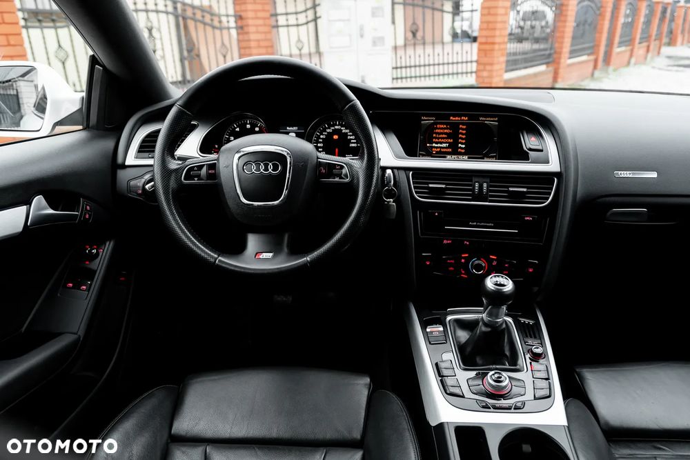 Audi A5 Coupé 2.0 TFSI - 34