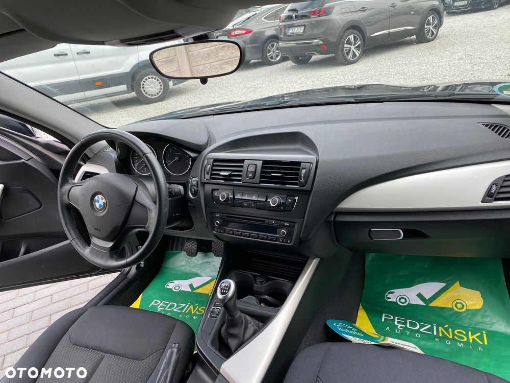 BMW Seria 1 114i - 10