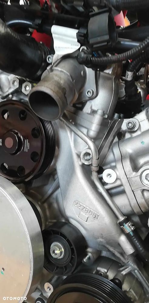 silnik Ferrari California T V8 3,9 F154 BB Twin 105 691 zł netto - 13