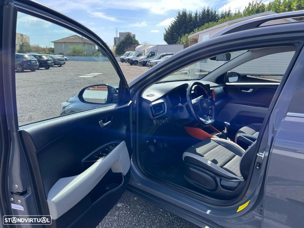 Kia Stonic 1.0 T-GDI OPF Mild Hybrid Platinum - 19