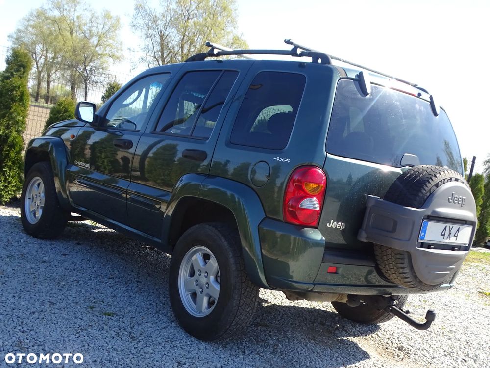 Jeep Liberty - 21