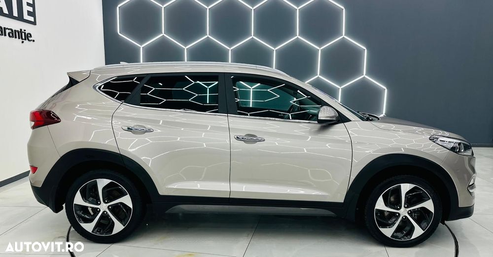 Hyundai Tucson blue 1.7 CRDi 2WD Passion Plus - 36