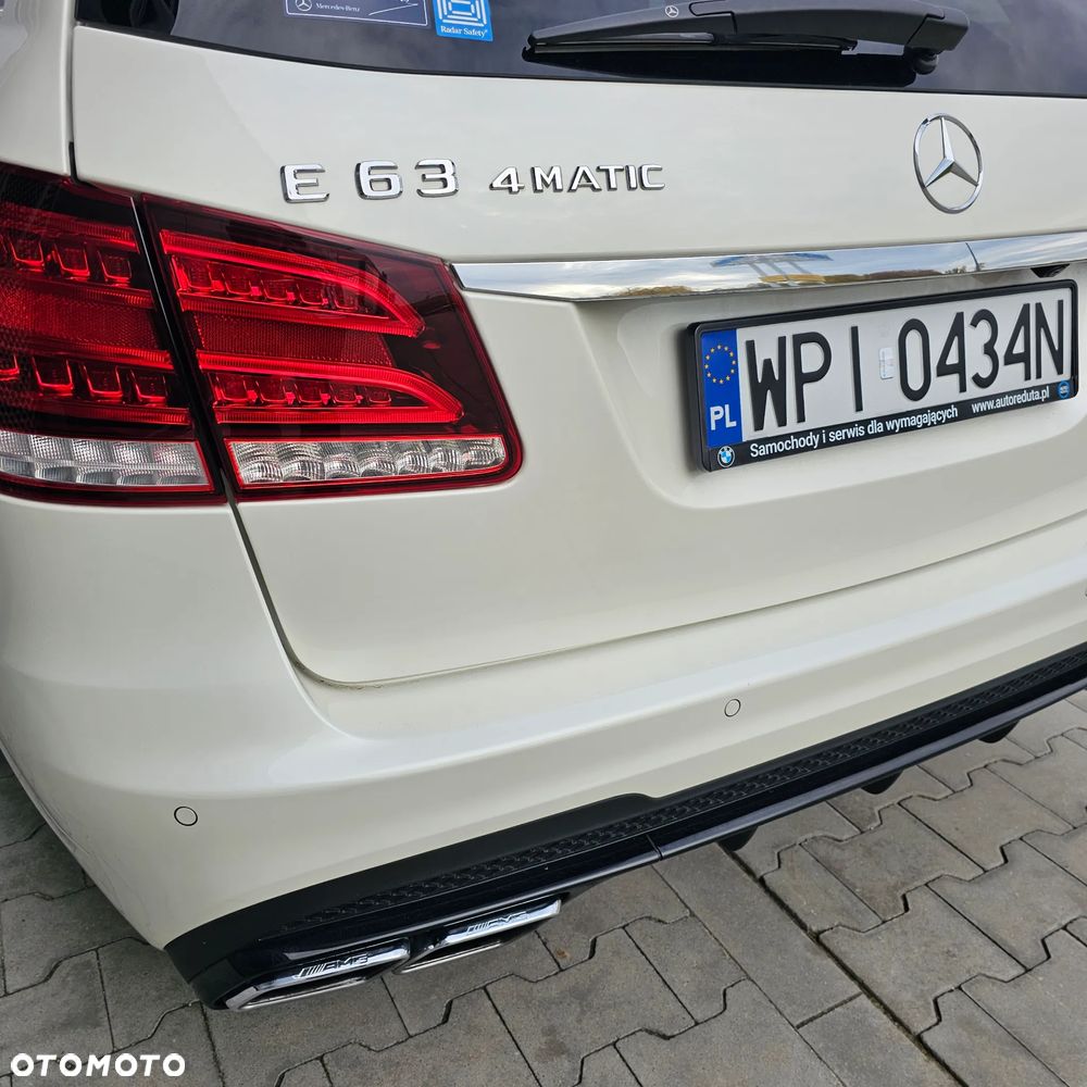 Mercedes-Benz Klasa E 63 AMG T 4Matic AMG Speedshift MCT - 19