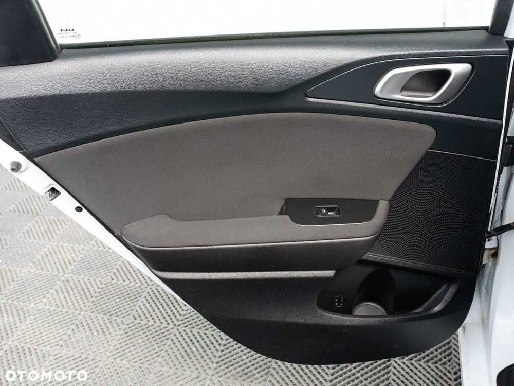 Kia Ceed 1.0 T-GDI S - 19