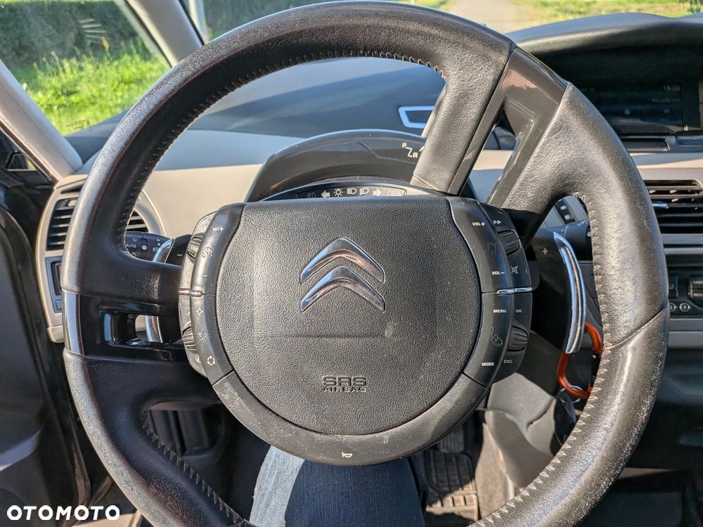 Citroën C4 Picasso 2.0 HDi Exclusive - 17