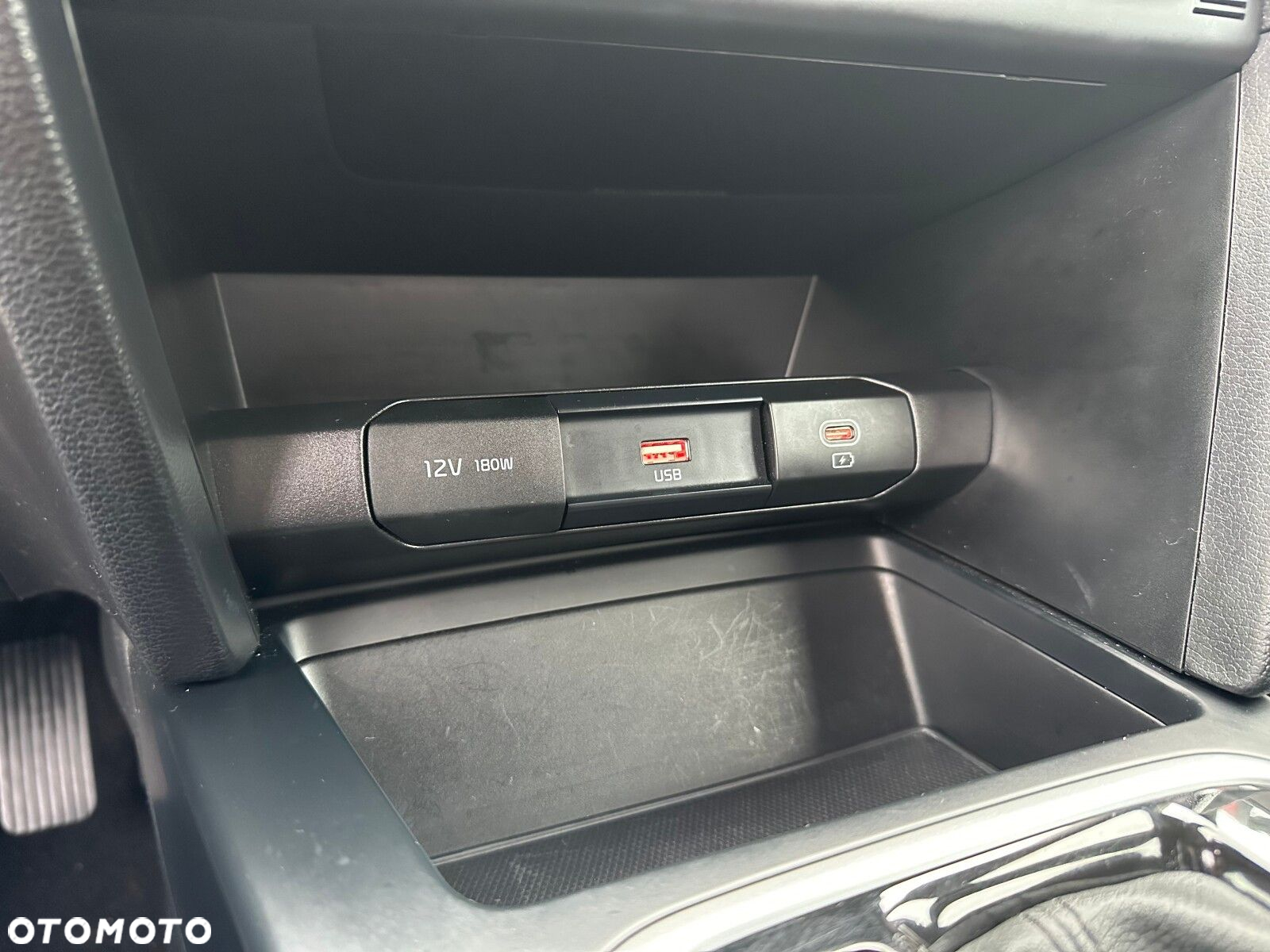 Kia Ceed - 29