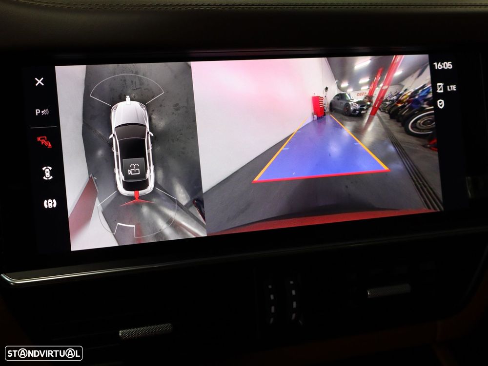 Porsche Cayenne Coupé E-Hybrid - 17