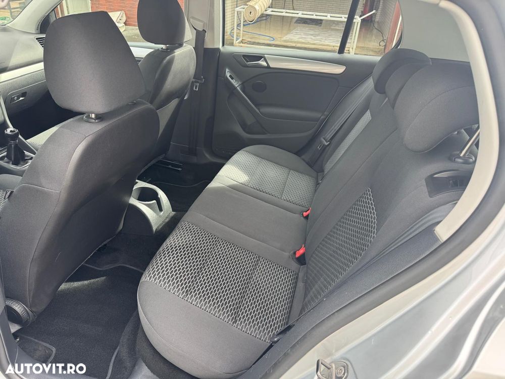 Volkswagen Golf 2.0 TDI Trendline - 5