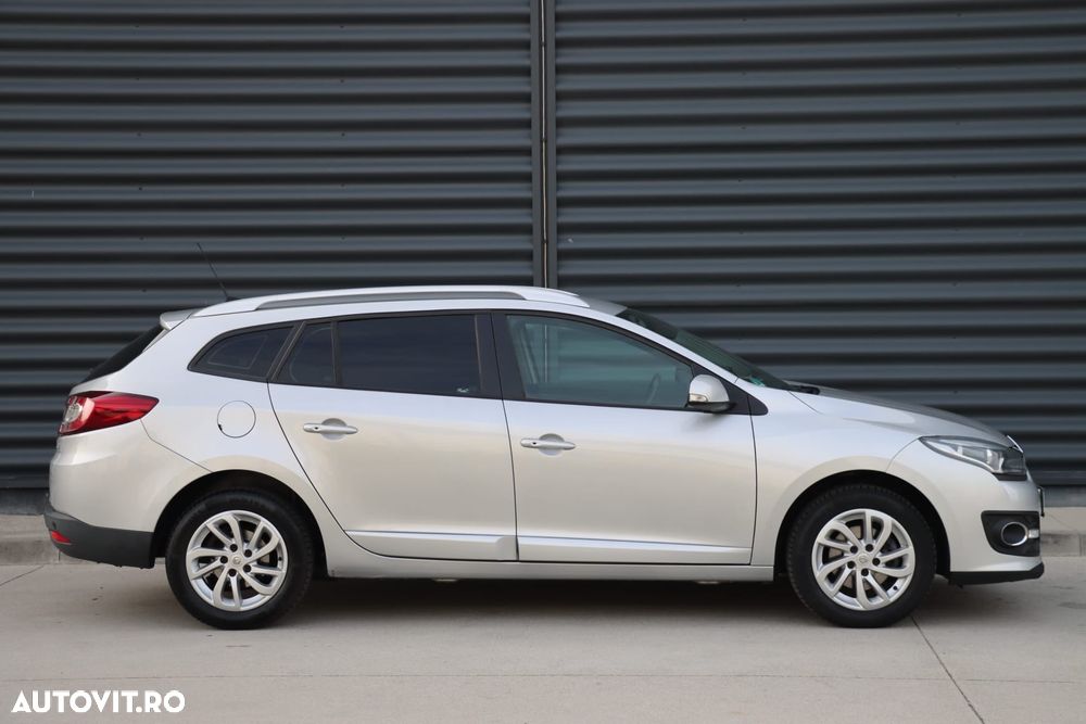 Renault Megane 1.5 dCi Expression - 14