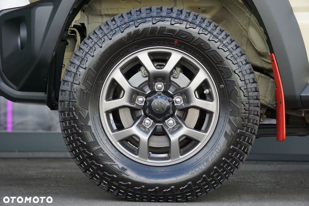 Suzuki Jimny 1.5 Comfort - 11