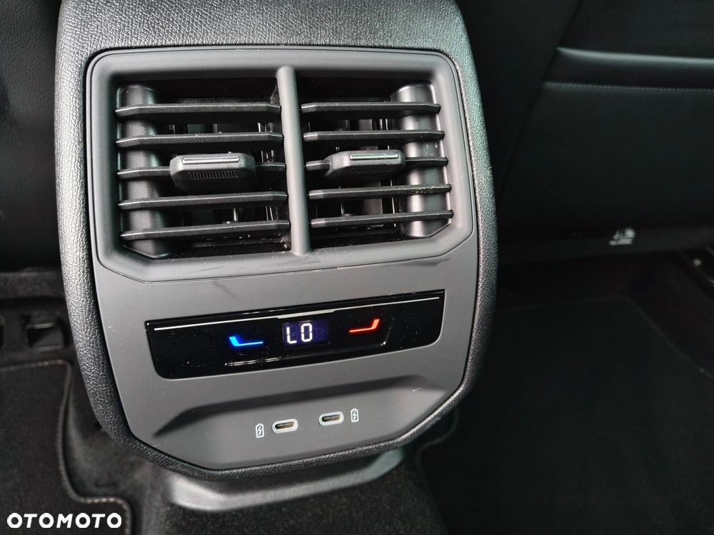 Cupra Formentor 1.5 eTSI mHEV DSG - 17