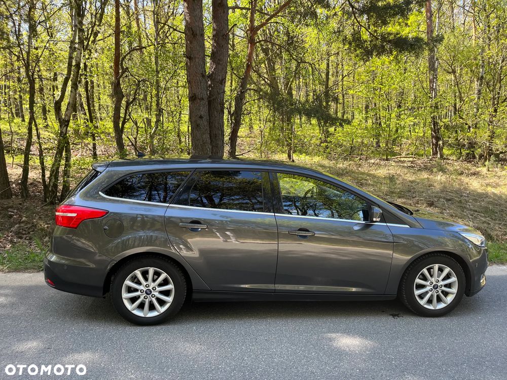 Ford Focus - 4