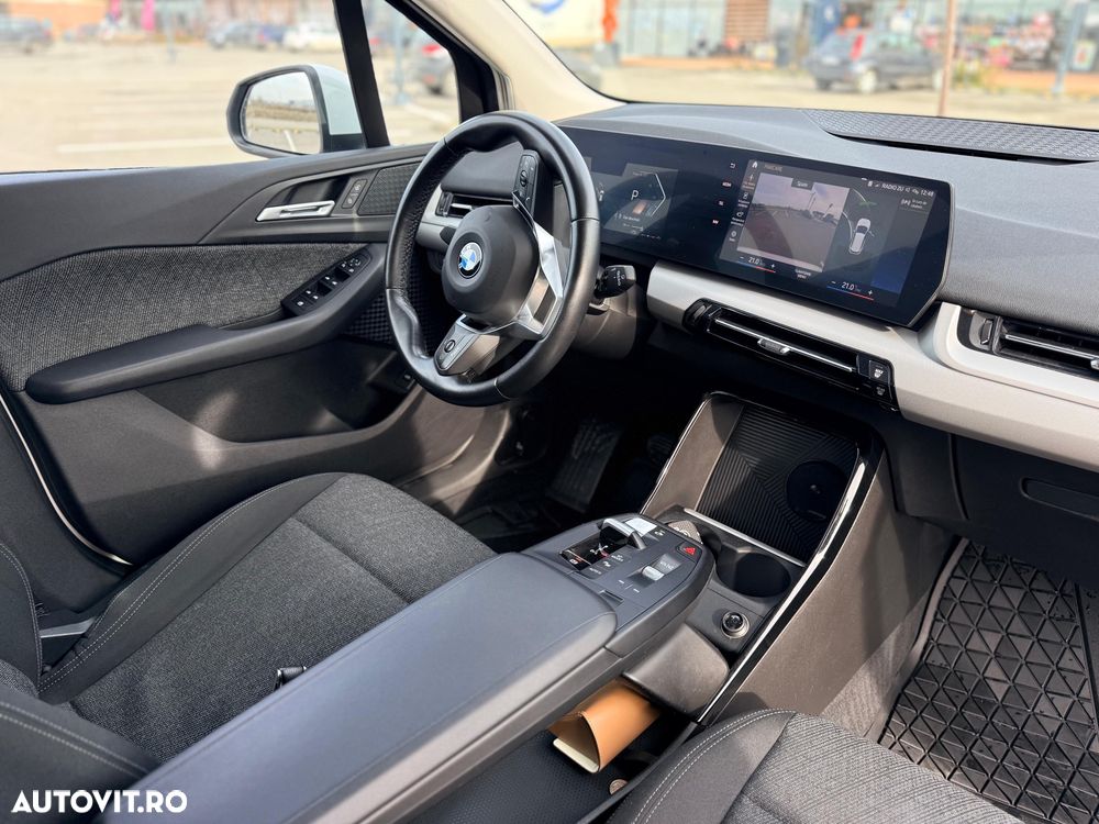 BMW Seria 2 218d AT - 8