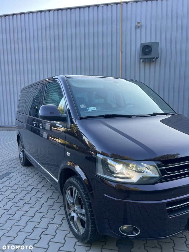 Volkswagen Multivan - 1