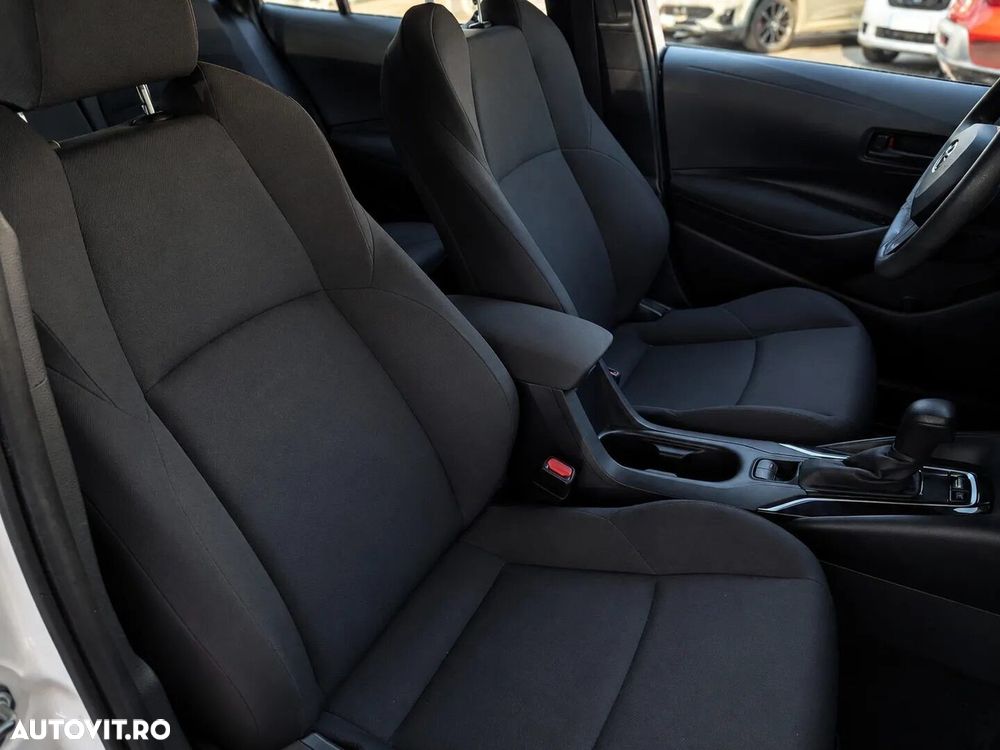 Toyota Corolla 1.8 HSD Dynamic - 23
