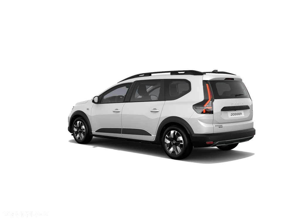 Dacia Jogger 1.8 Full Hybrid 155 Expression MMT 7os - 2