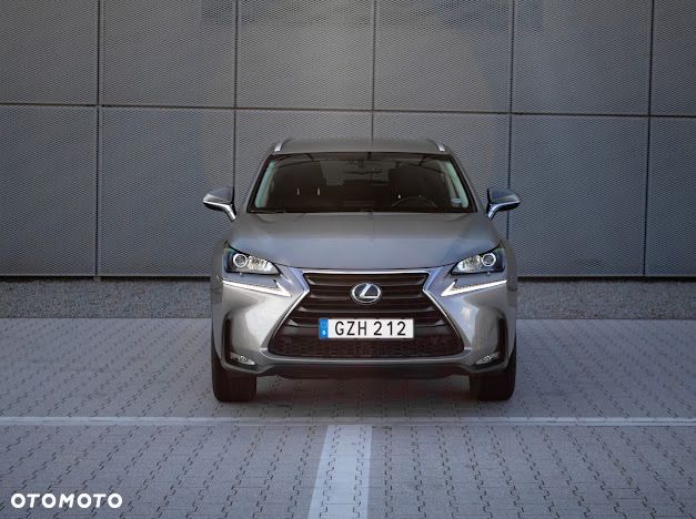 Lexus NX 300h Elegance AWD - 9