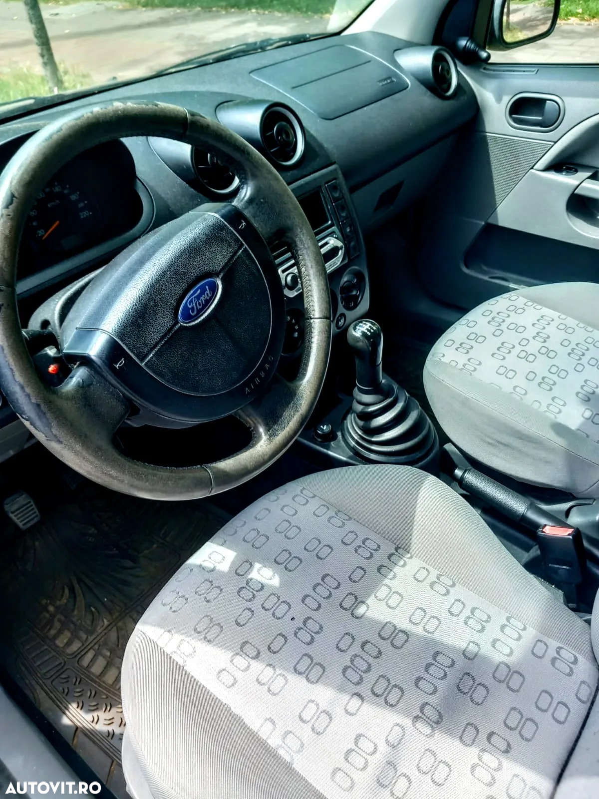 Ford Fiesta 1.4i Comfort - 3