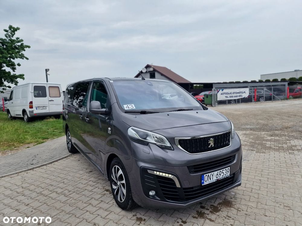 Peugeot Expert - 8