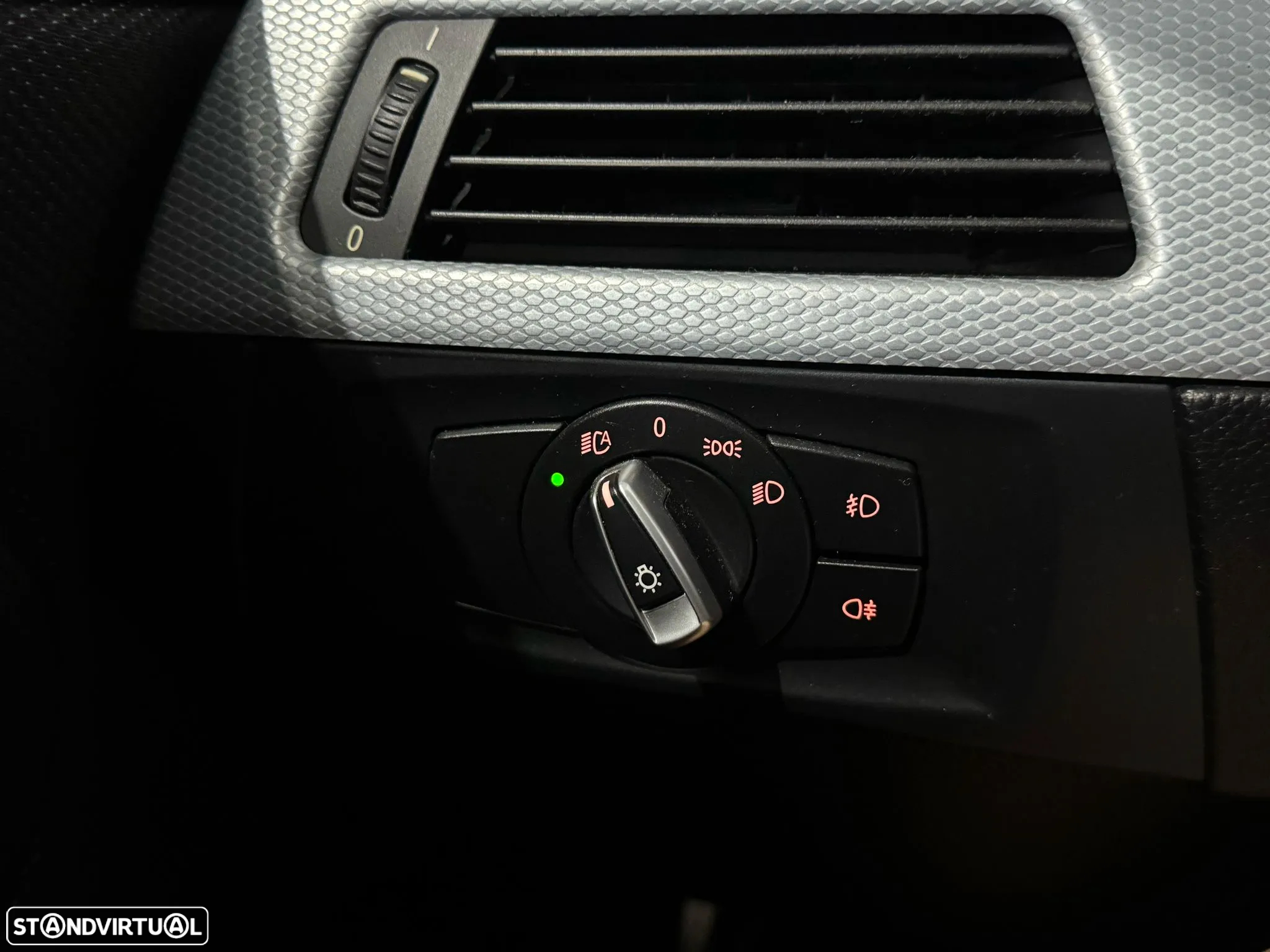 BMW 320 d Touring - 28