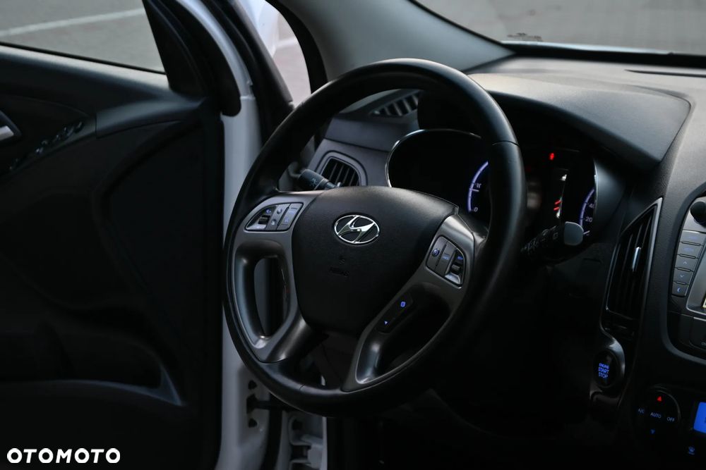 Hyundai ix35 2.0 CRDi 4WD Automatik Premium - 26