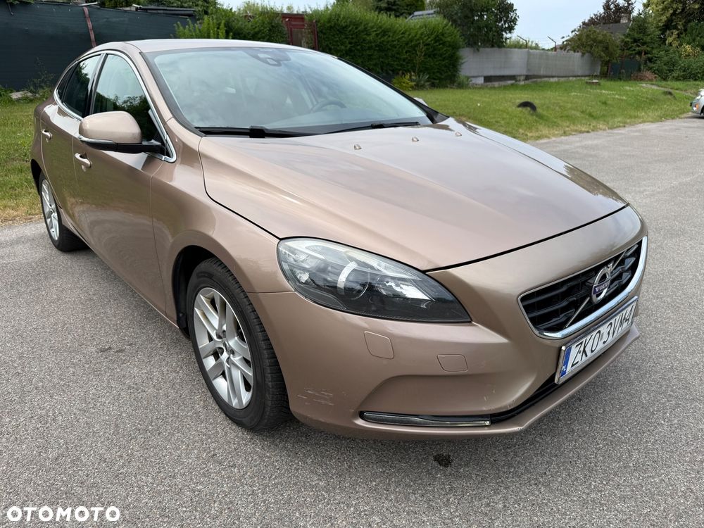 Volvo V40 D2 Momentum - 5