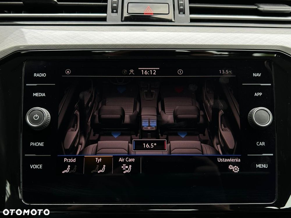 Volkswagen Passat 2.0 TDI EVO Business - 33