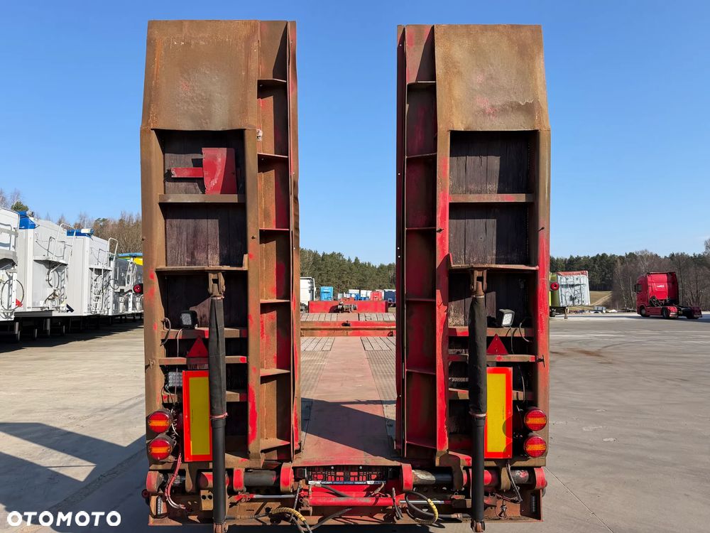 HRD Naczepa Niskopodwoziowa Najazdy Hydrauliczne Wciągarka - 4