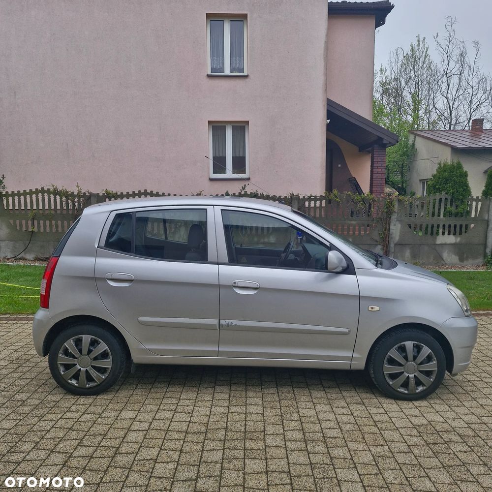 Kia Picanto - 5