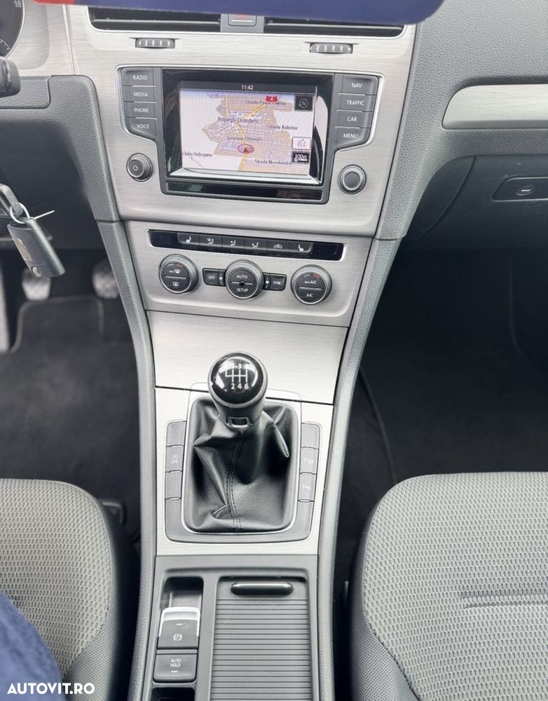 Volkswagen Golf 1.4 TSI BlueMotion Technology Cup - 9