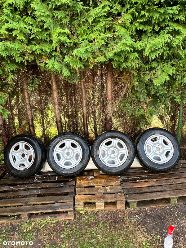 Dacia Duster koła letnie 215/65R16