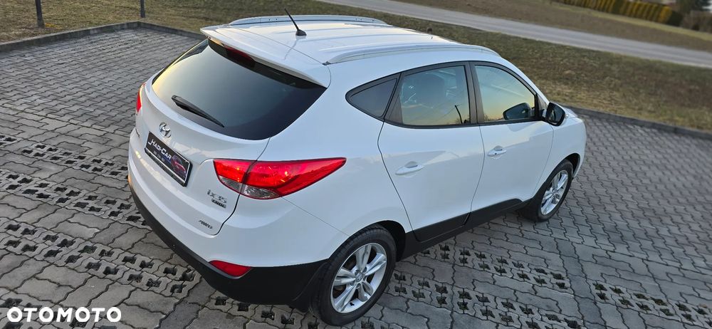 Hyundai ix35 2.0 CRDi 4WD Automatik Premium - 18