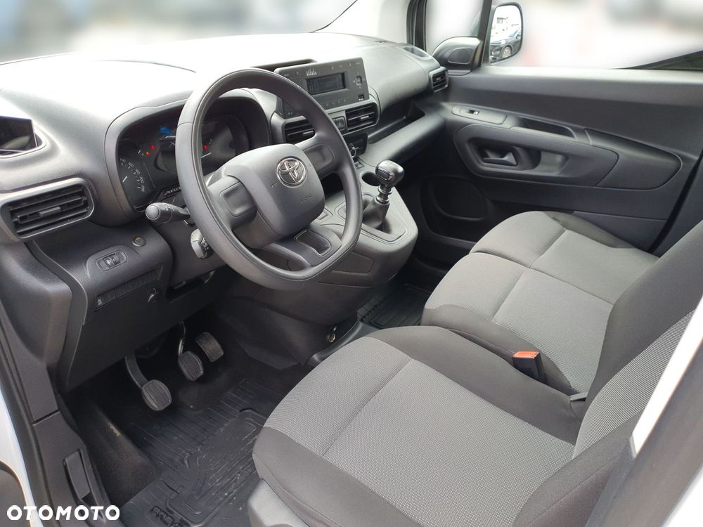 Toyota proace-city - 13