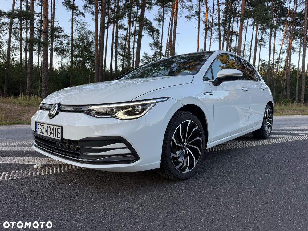 Volkswagen Golf 1.5 TSI EVO Style - 1