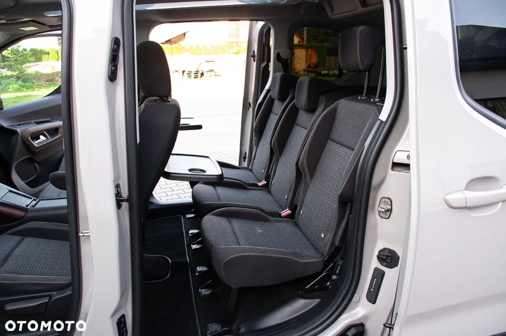 Peugeot Rifter BlueHDI 130 L2 EAT8 GT - 27