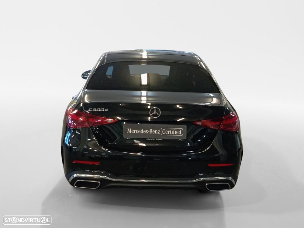 Mercedes-Benz C 300 d AMG Line - 4