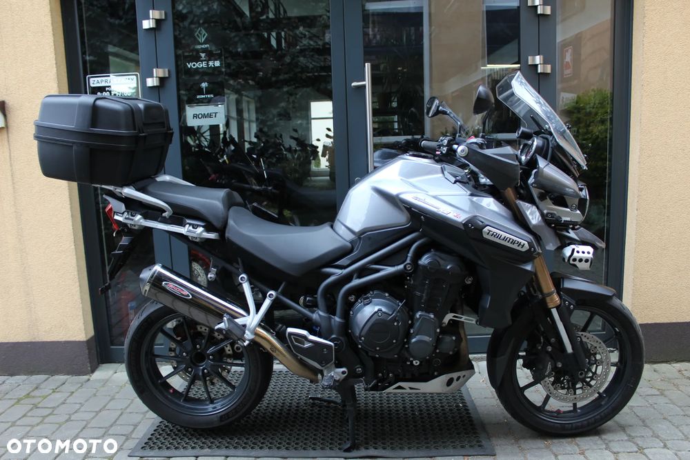 Triumph Tiger - 2