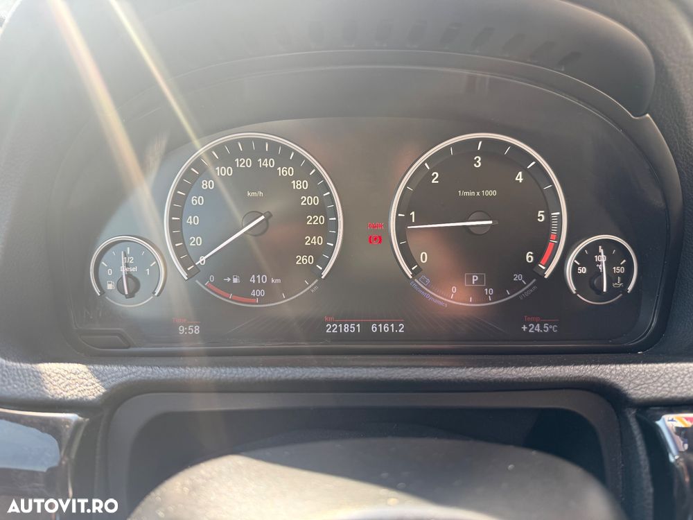 BMW Seria 5 520d - 10