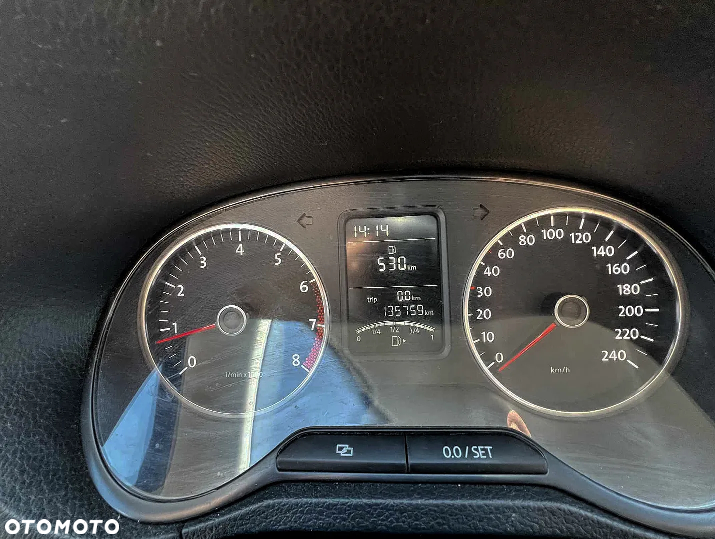 Volkswagen Polo 1.4 16V Comfortline - 24