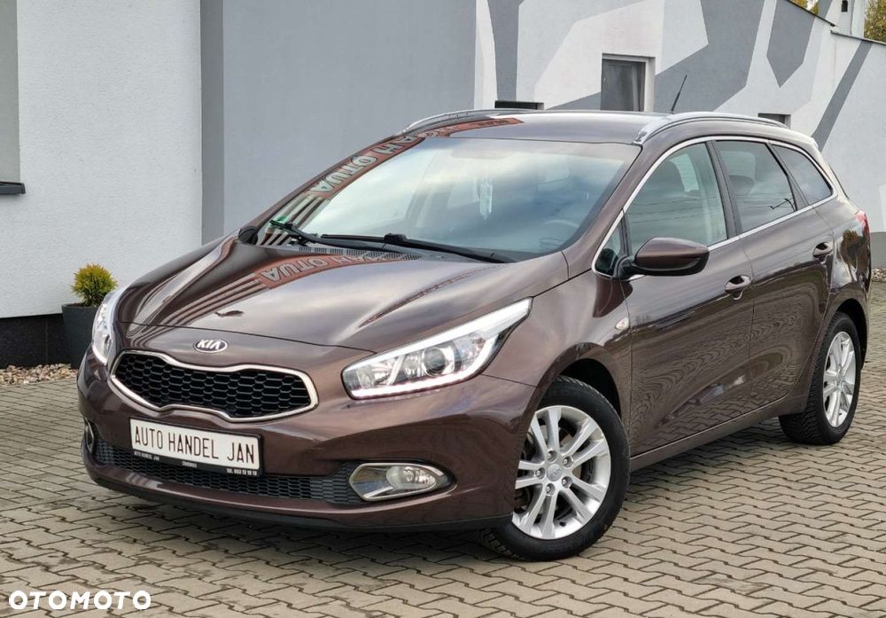 Kia Ceed - 1