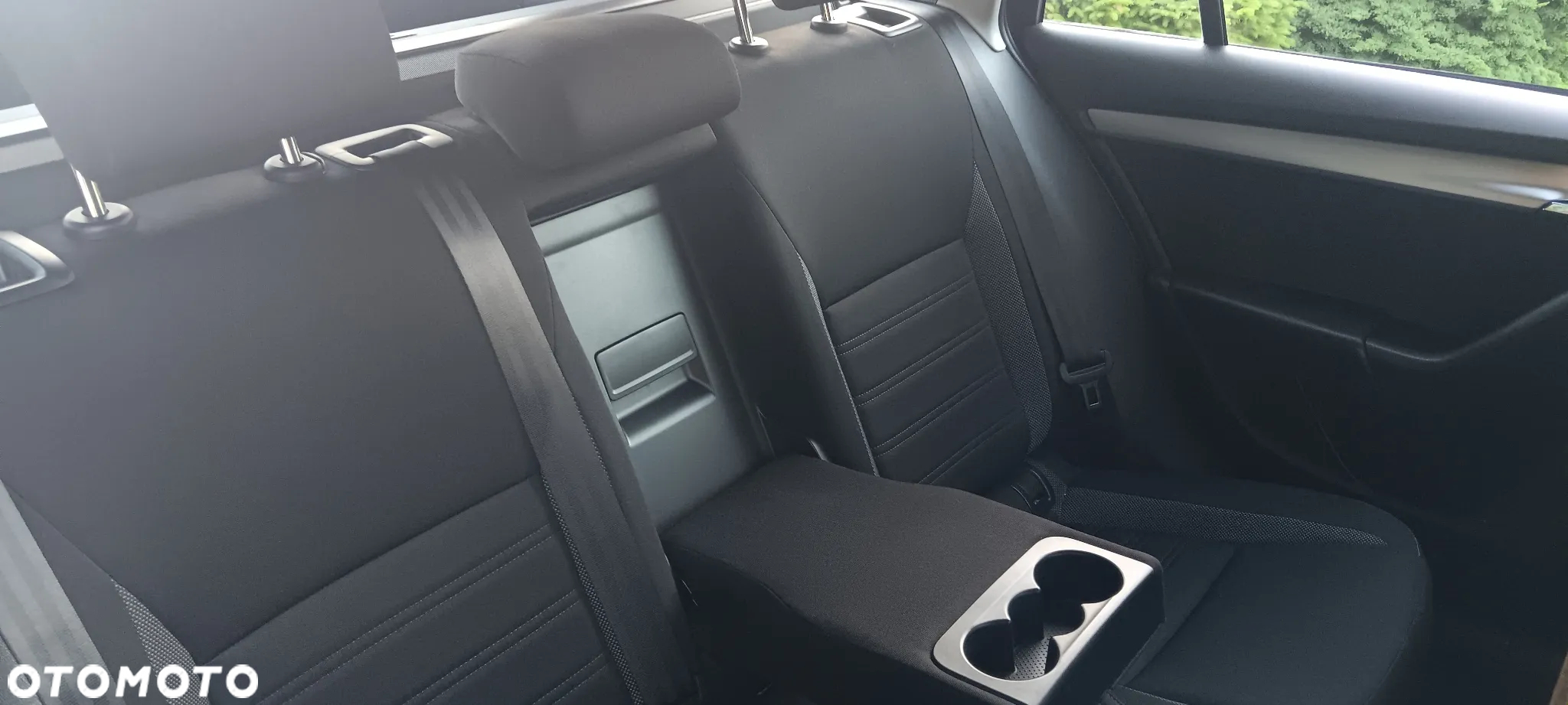 Skoda Octavia 2.0 TDI Ambition DSG - 9