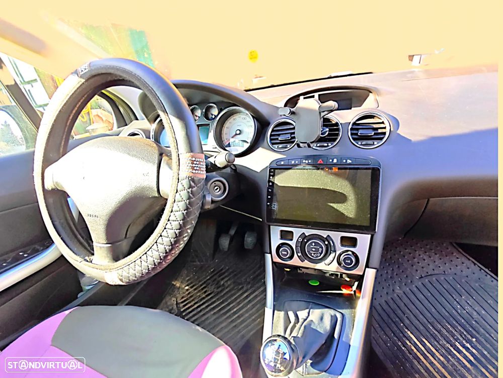 Peugeot 308 1.6 HDi Executive - 5