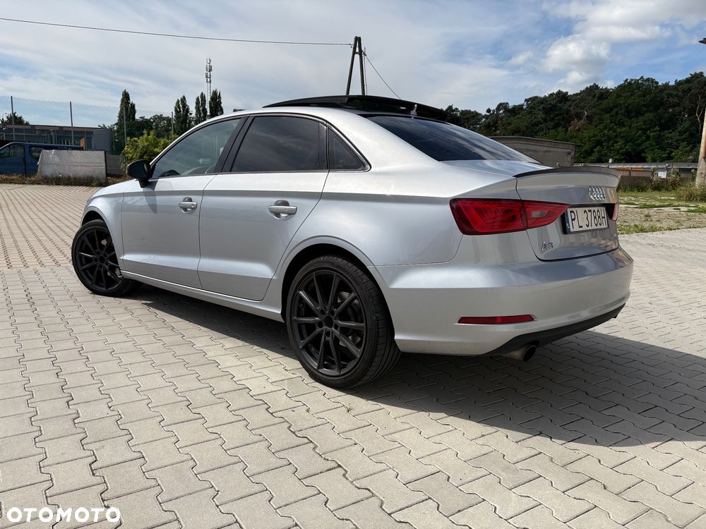 Audi A3 Limousine 40 TFSI Quattro S tronic - 1