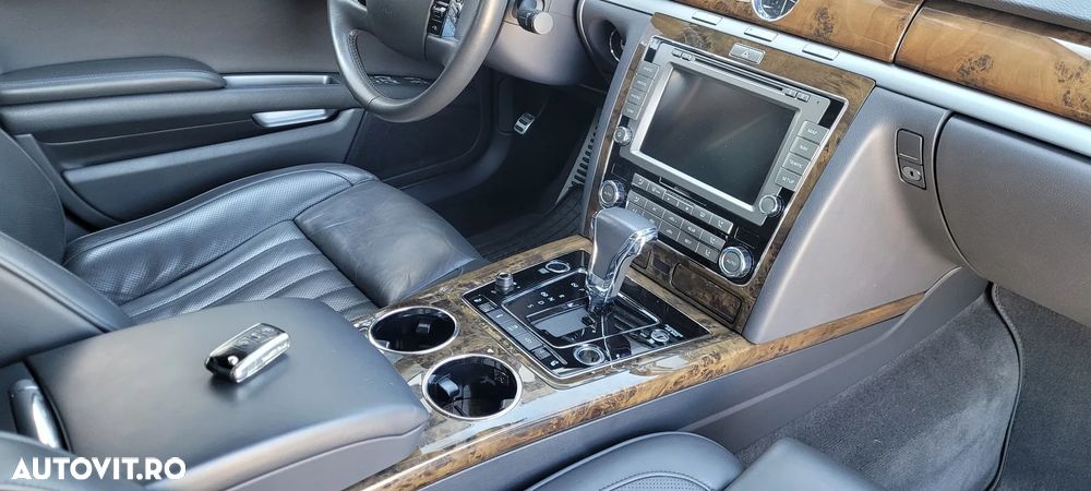 Volkswagen Phaeton 3.0 V6 TDI DPF 4MOTION Automatik (5 Sitzer) - 17