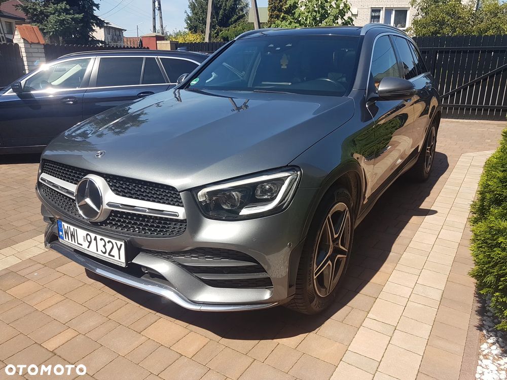 Mercedes-Benz GLC 200 4Matic 9G-TRONIC AMG Line - 4