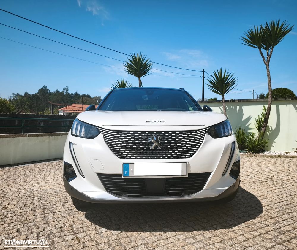 Peugeot e-2008 GT - 2