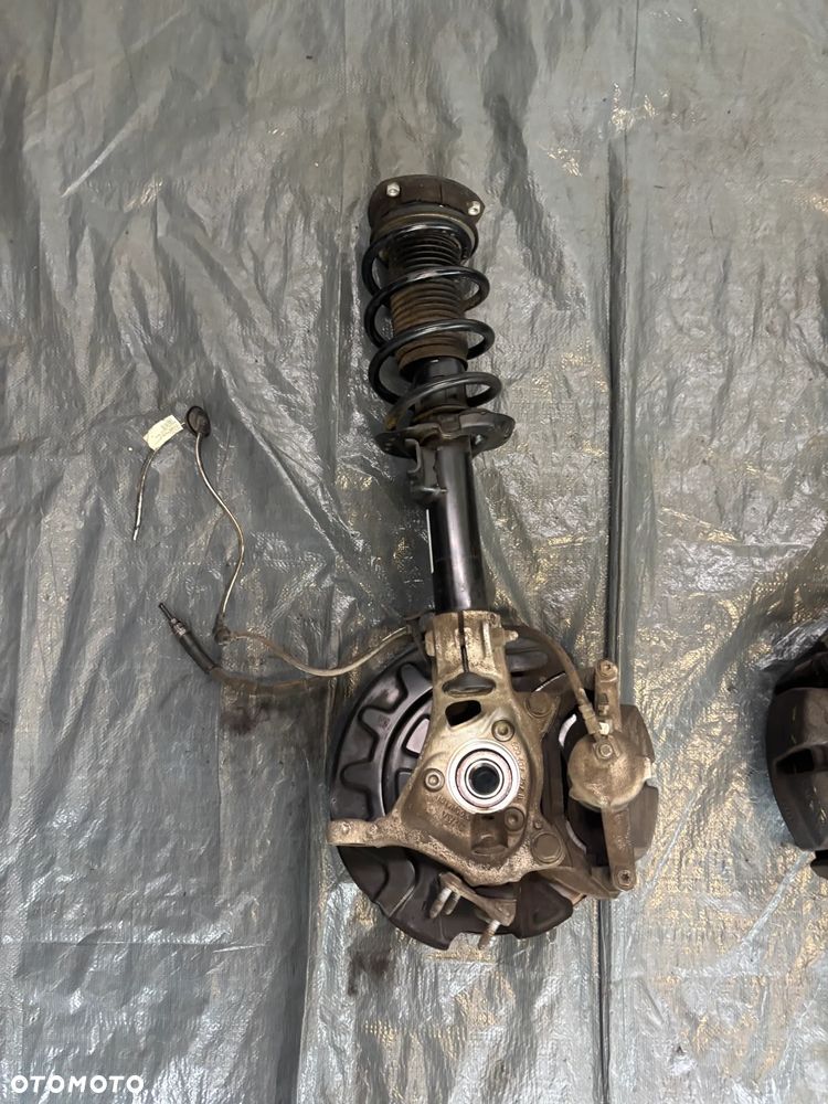 Skoda Kodiaq lift Tiguan zawieszenie zwrotnica  mcpherson przód prawy lewy 5QF413031CL 5Q0407257B 5QF412022GJ 5Q0407258B - 5