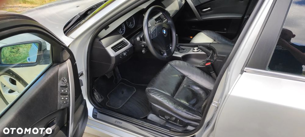 BMW Seria 5 - 15